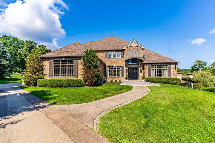 304 Rolling Hills Ln  Mars PA 16046 photo