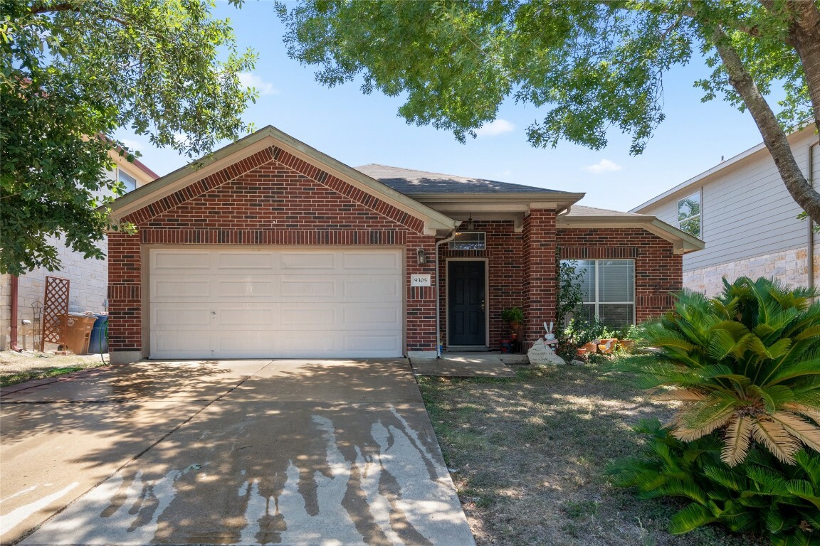 9305 Pioneer Forest Drive  Austin TX 78744 photo