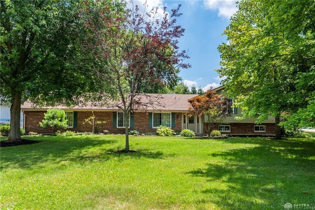 Property Photo:  964 Ashcreek Drive  OH 45458 