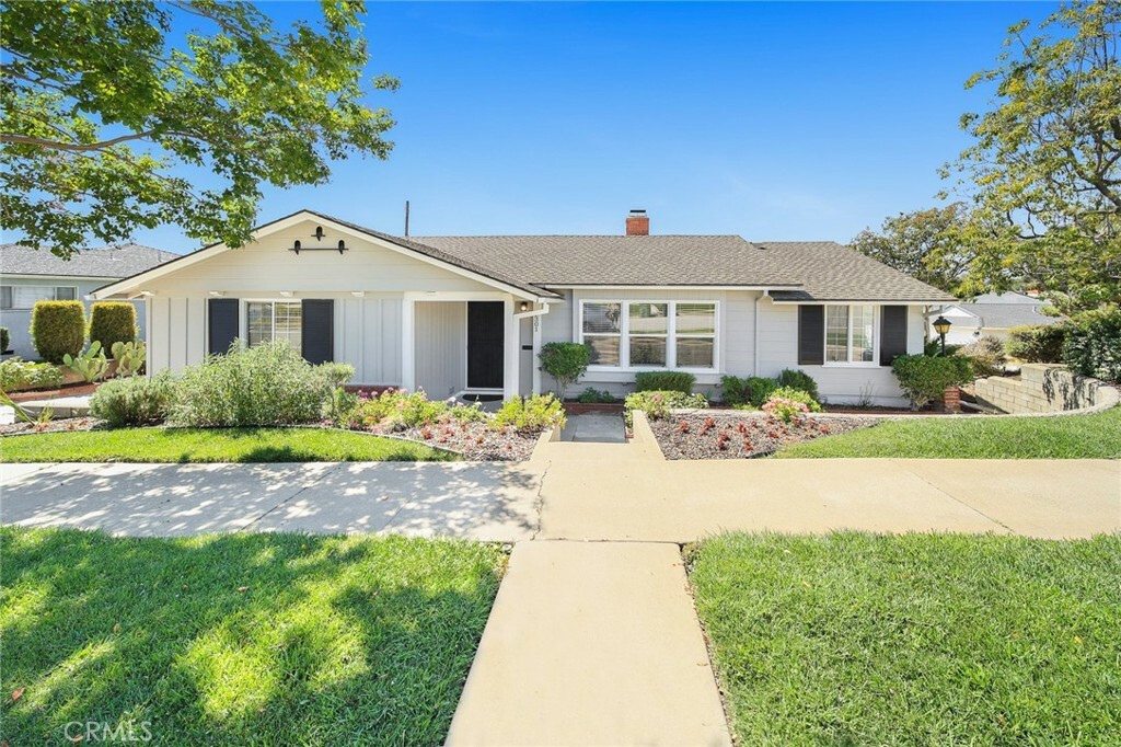 Property Photo:  2301 Westmont Drive  CA 91803 