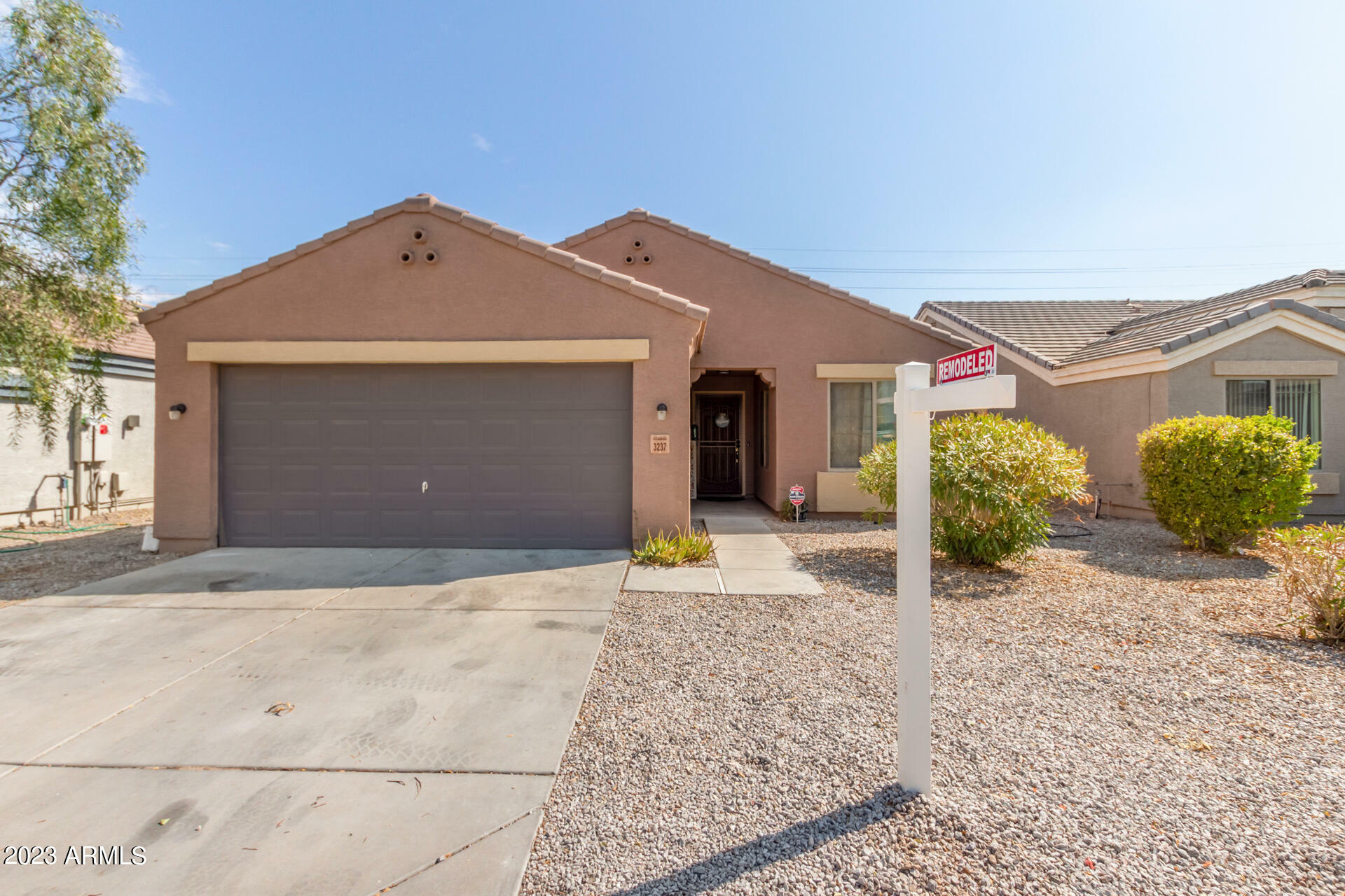 Property Photo:  3237 W Huntington Drive  AZ 85041 