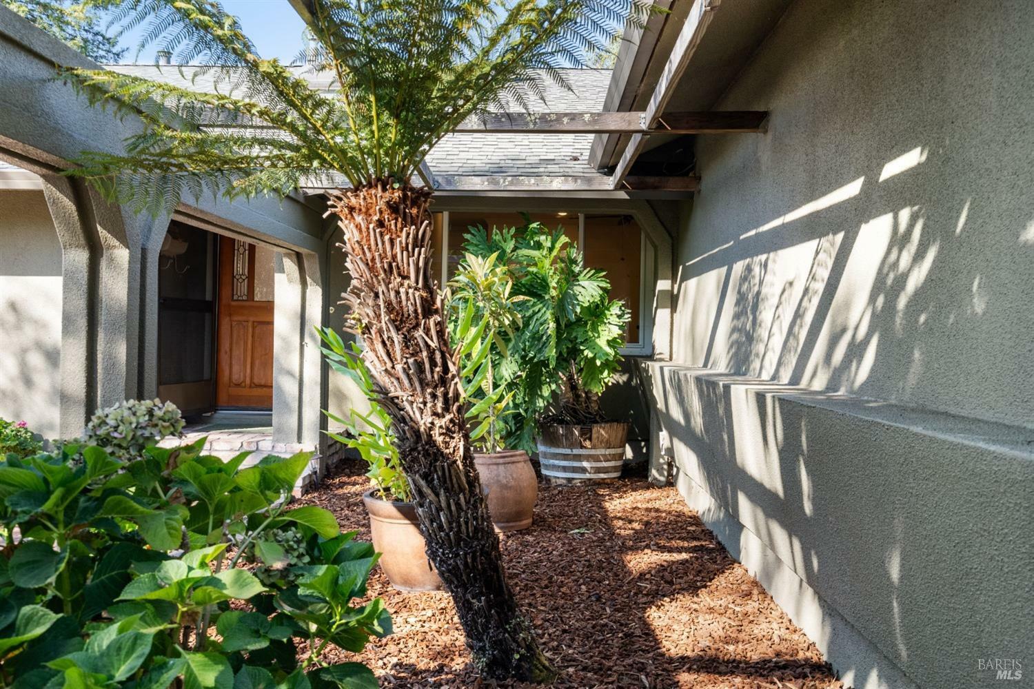 Property Photo: 360 Brookhaven Court CA 95472
