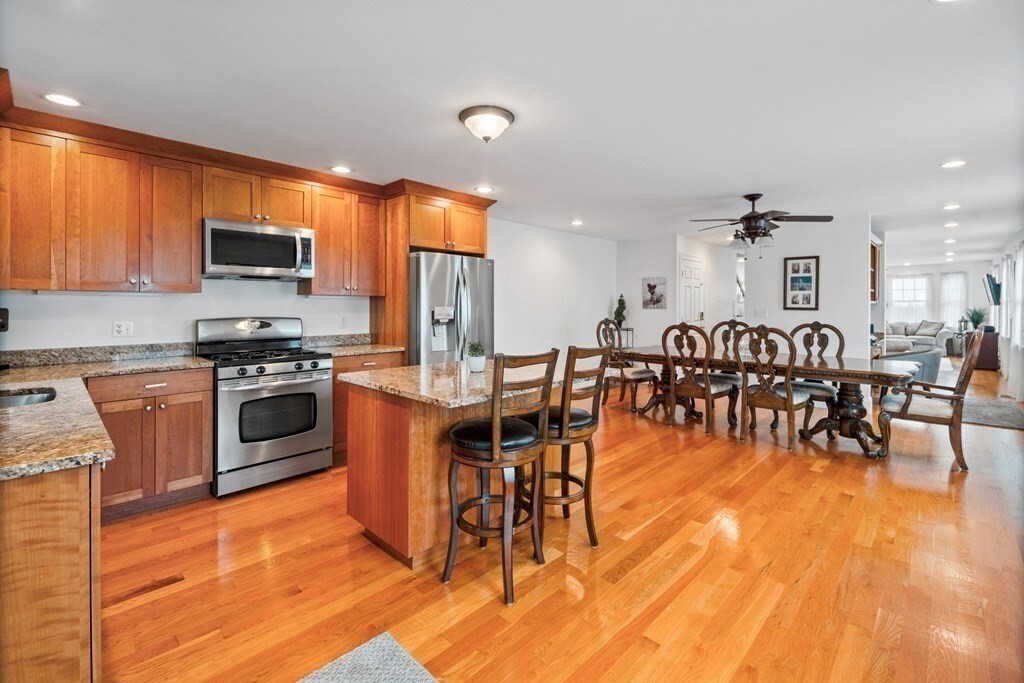Property Photo: 1485 Hyde Park Ave 1485 MA 02136