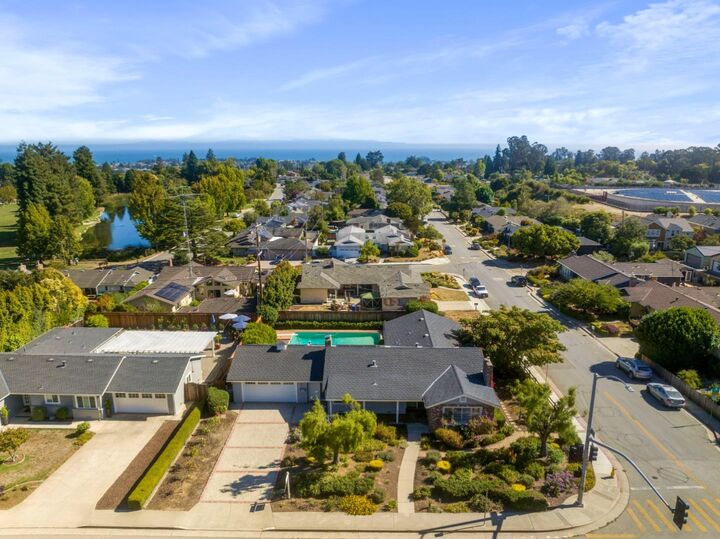 955 High Street  Santa Cruz CA 95060 photo
