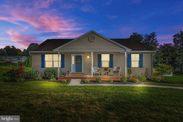 405 Linden Avenue  Red Lion PA 17356 photo