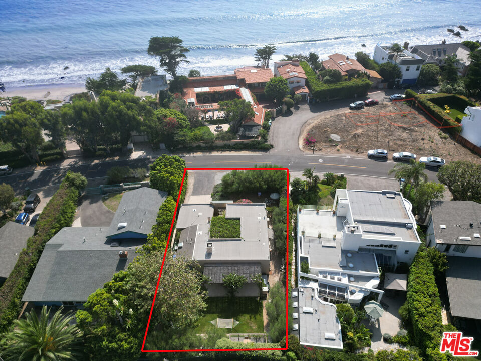Property Photo:  31777   Broad Beach Rd  CA 90265 