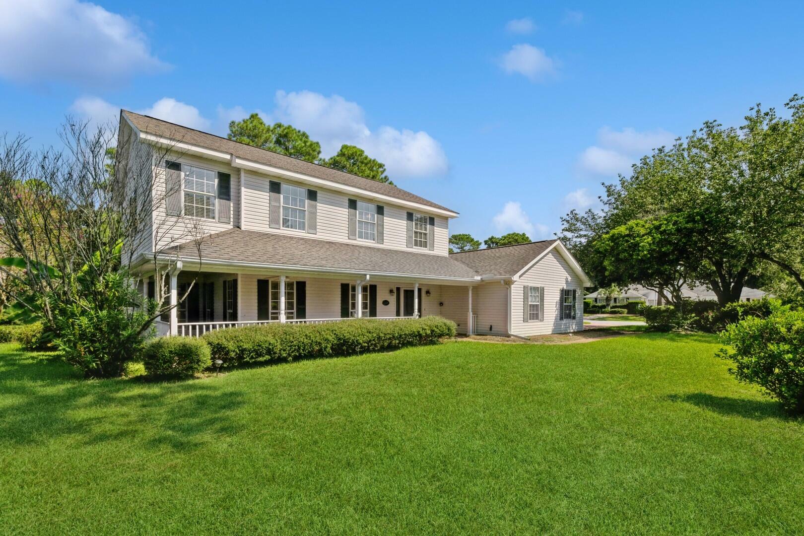 Property Photo: 139 Baywind Drive FL 32578