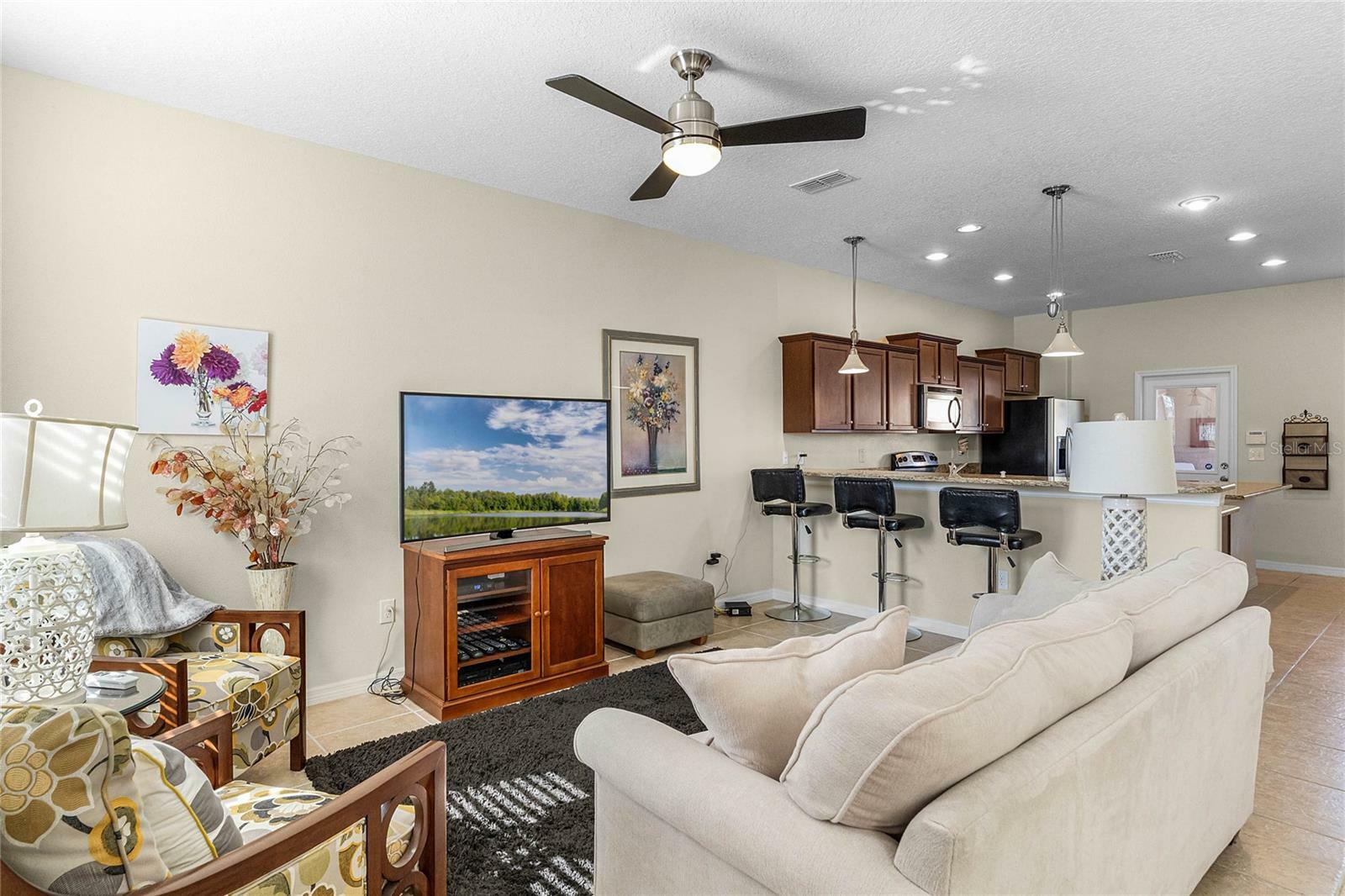 Property Photo:  9110 Savannah Grove Lane  FL 32832 