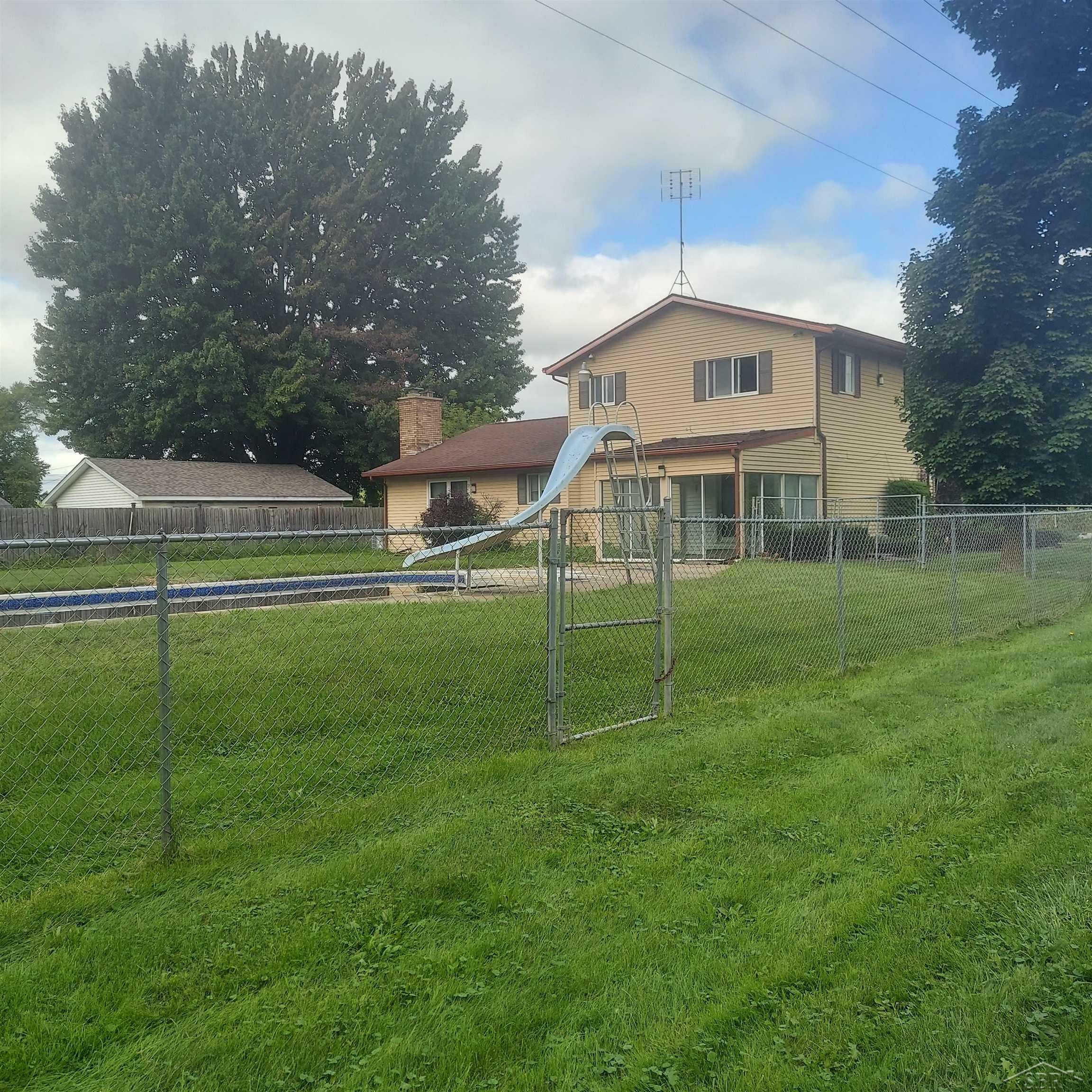 Property Photo: 13013 Gratiot MI 48626
