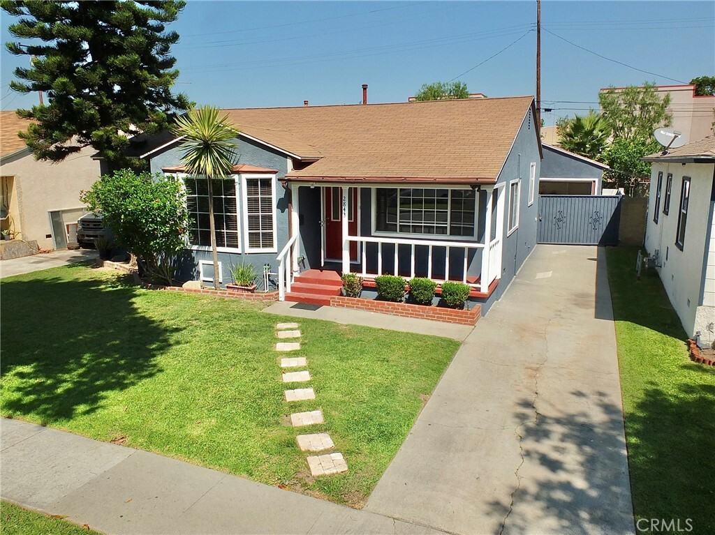 Property Photo: 2843 Candlewood Street CA 90712