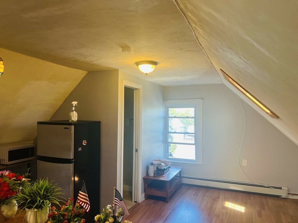 Property Photo: 39 Montrose St 3 MA 02143