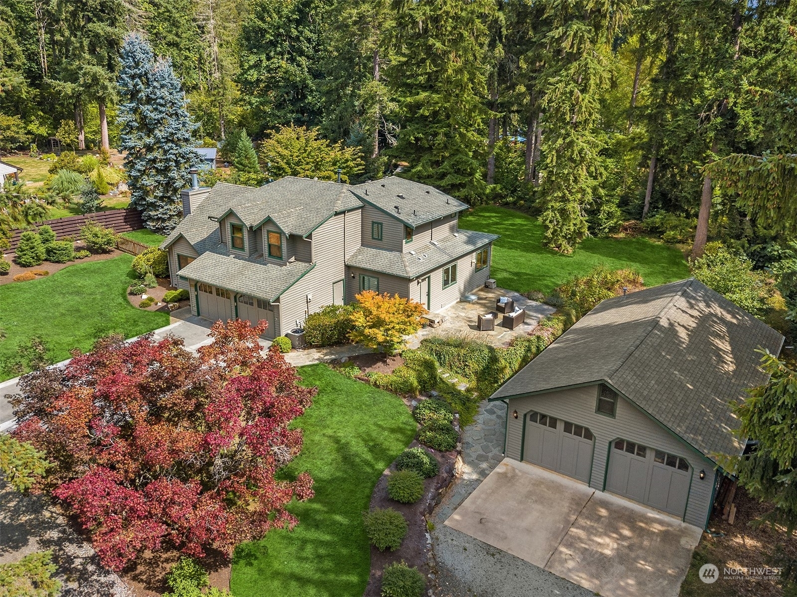 Property Photo:  4524 272nd Avenue NE  WA 98053 