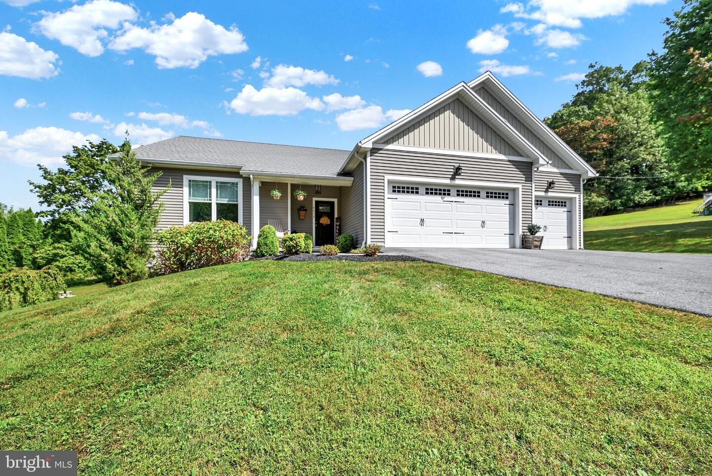 Property Photo: 6433 Reynolds Mill Road PA 17360