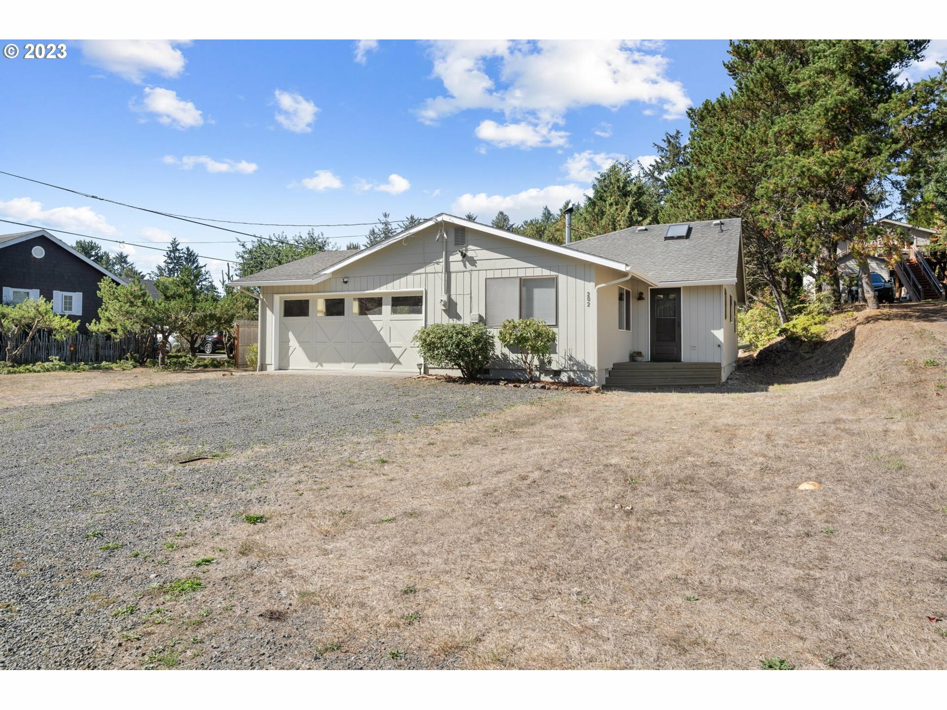 202 Woodland Ave  Gearhart OR 97138 photo