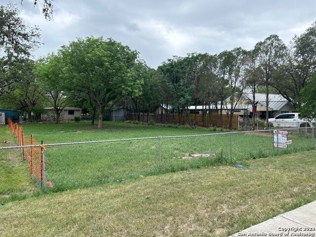 5310 Hayden Dr  San Antonio TX 78242 photo