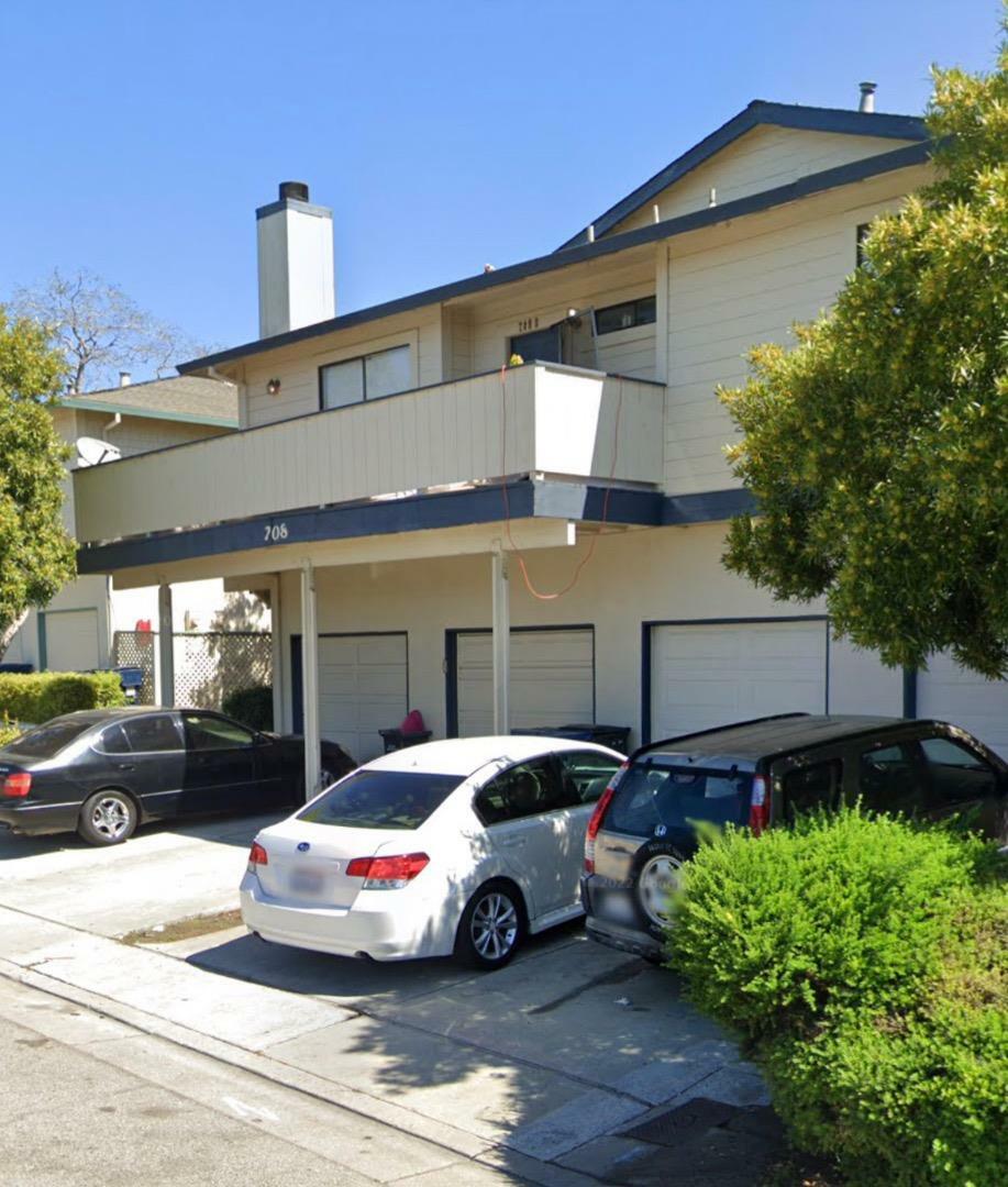 Property Photo: 208 Green Meadow Drive B CA 95076