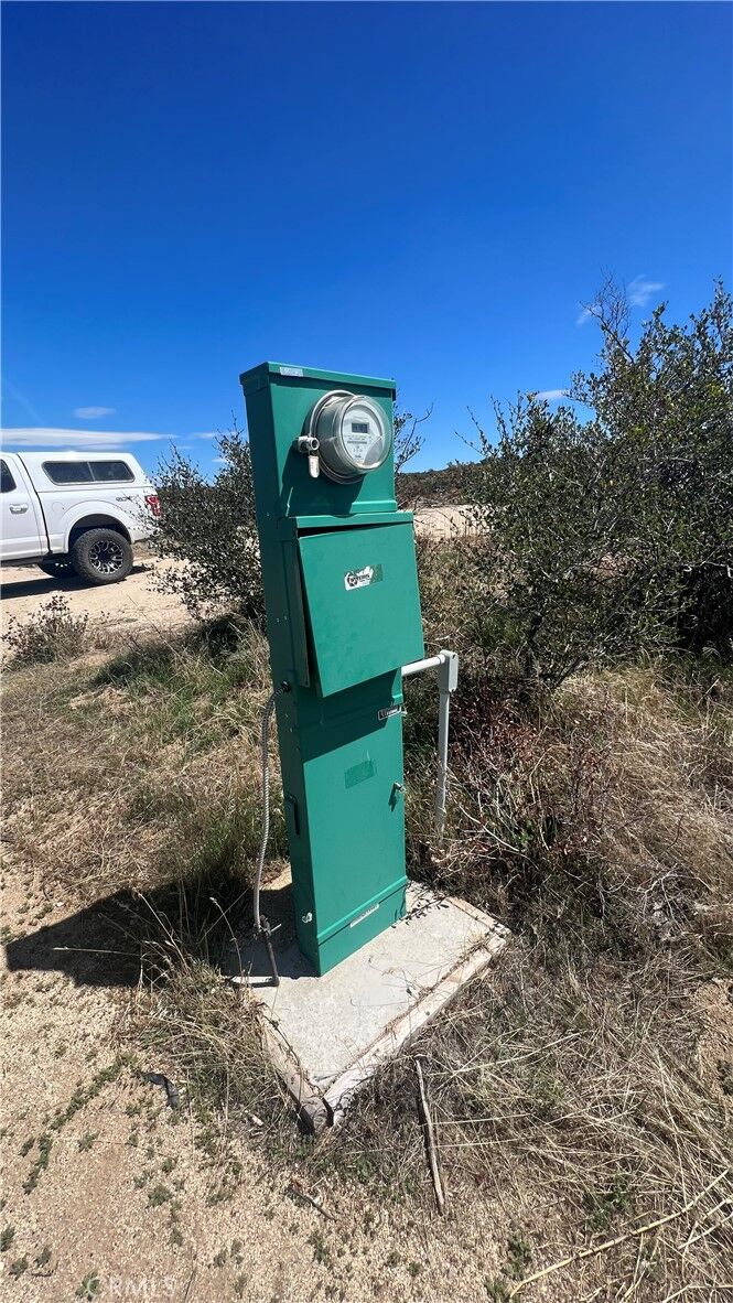 Property Photo:  43580 Nicholson Springs Rd  CA 92539 