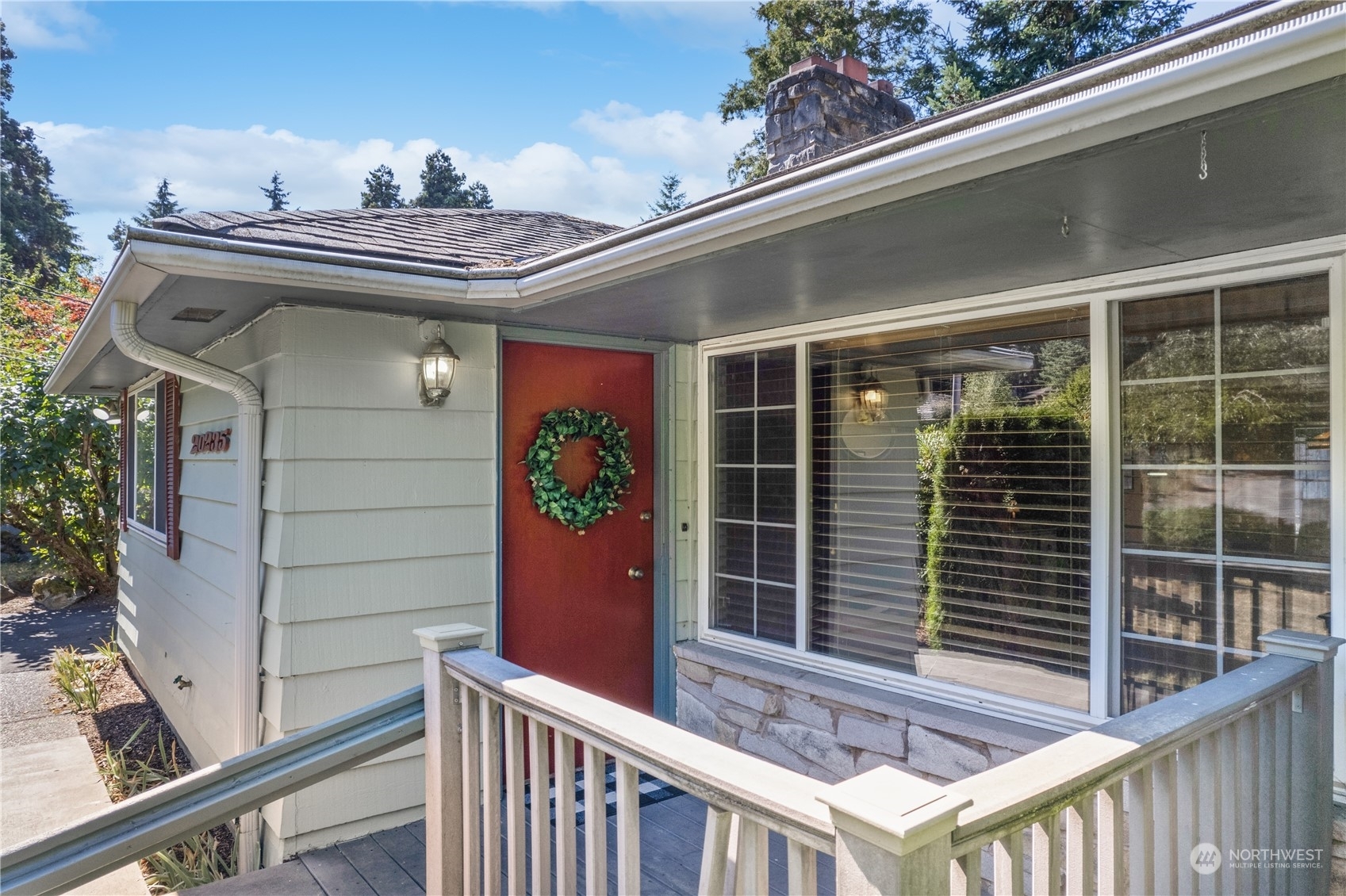 Property Photo:  20235 Densmore Avenue N  WA 98133 