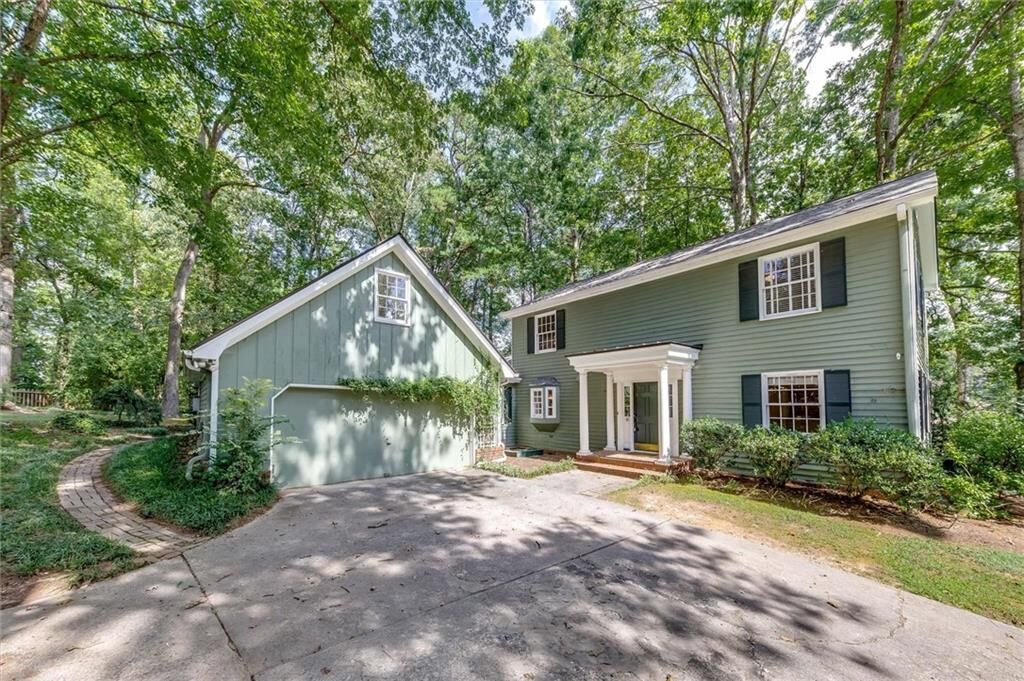 Property Photo:  152 Weatherstone Parkway  GA 30068 