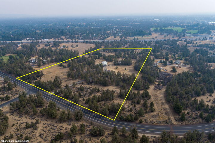 Property Photo: 63672 O B Riley Road OR 97703
