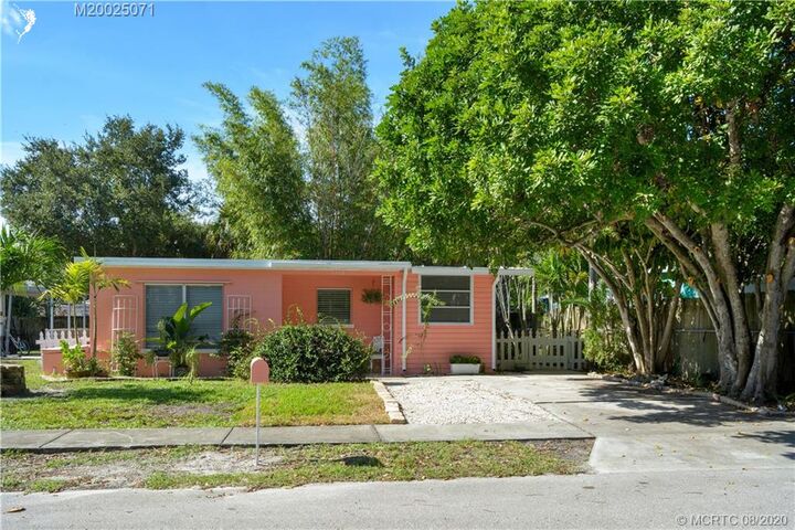 1112 NE Frances Street NE  Jensen Beach FL 34957 photo