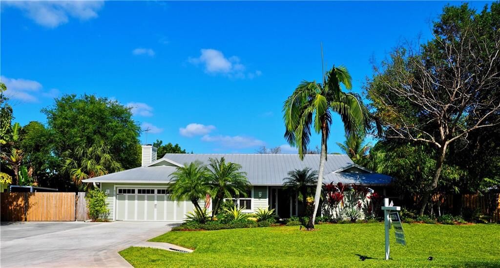Property Photo: 5167 SE Harrold Terrace FL 34997