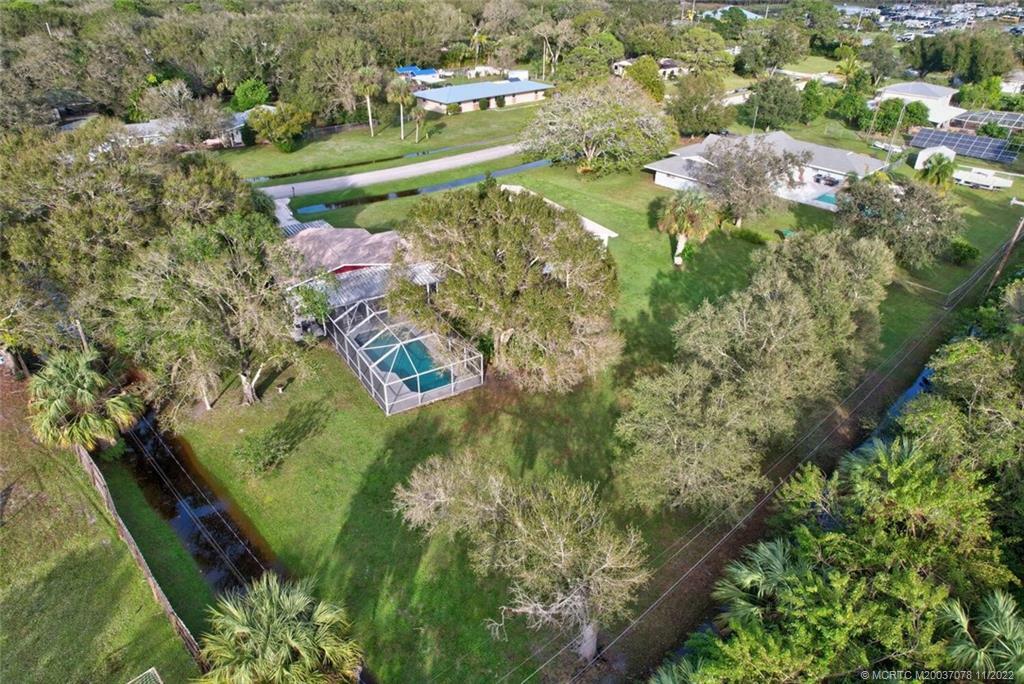 Property Photo:  5727 Briargate Lane  FL 34981 