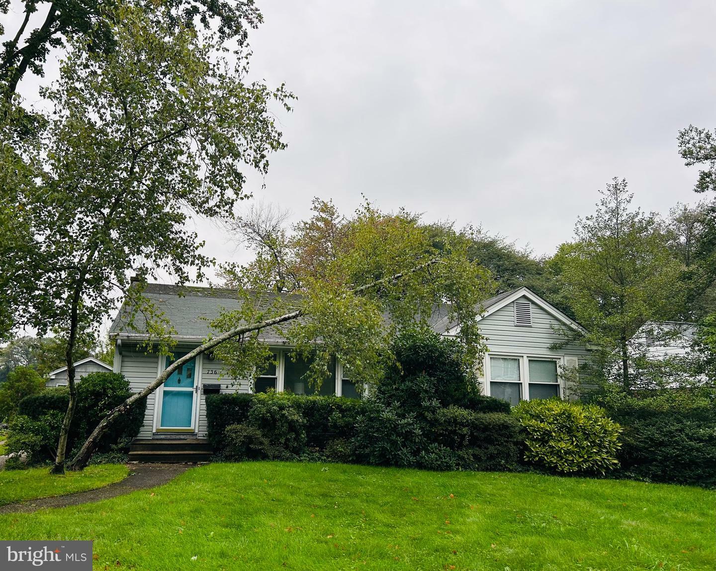 Property Photo: 736 Cedar Avenue NJ 08033