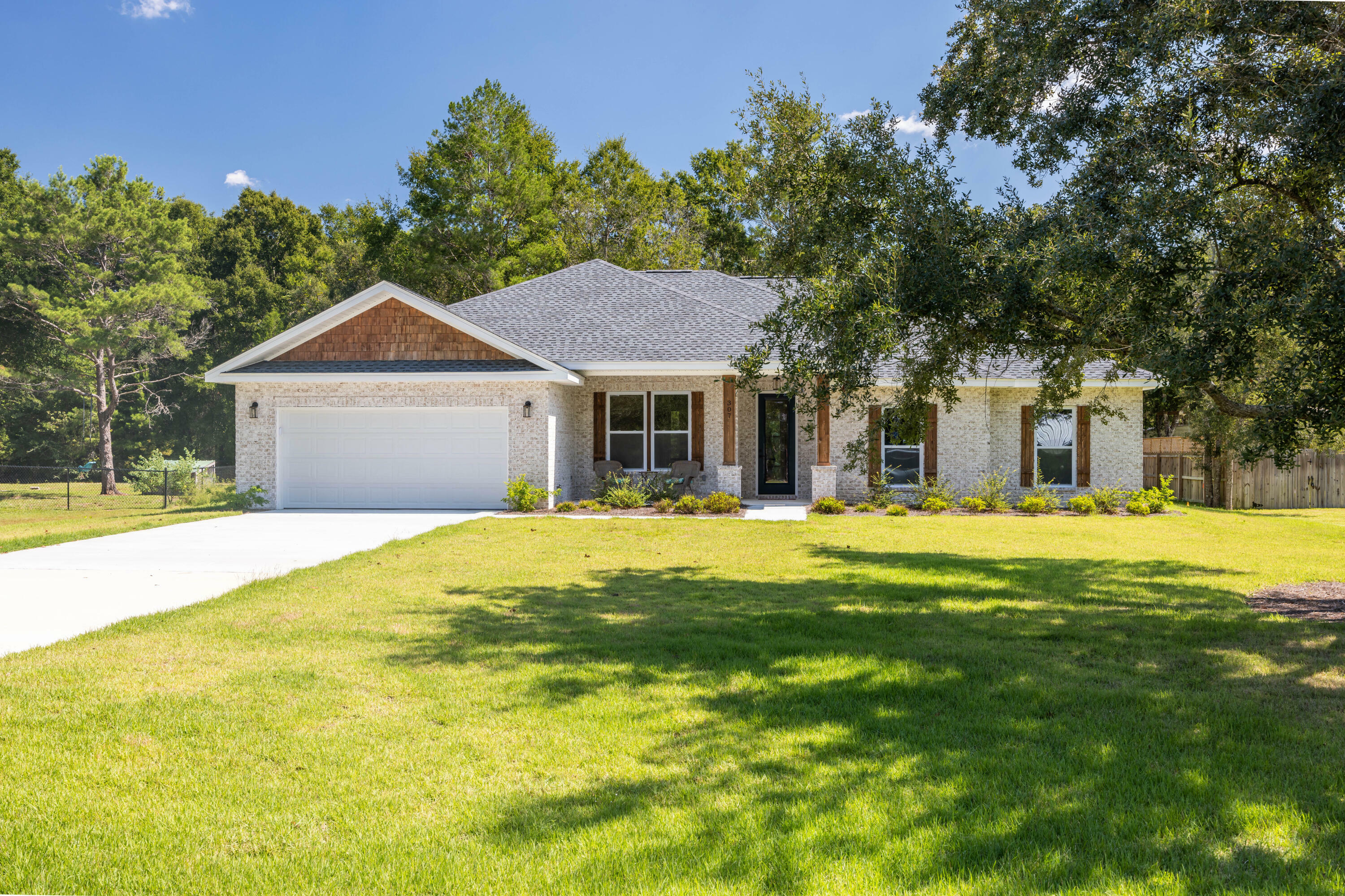 Property Photo:  307 Happy Hollow Road  FL 32439 