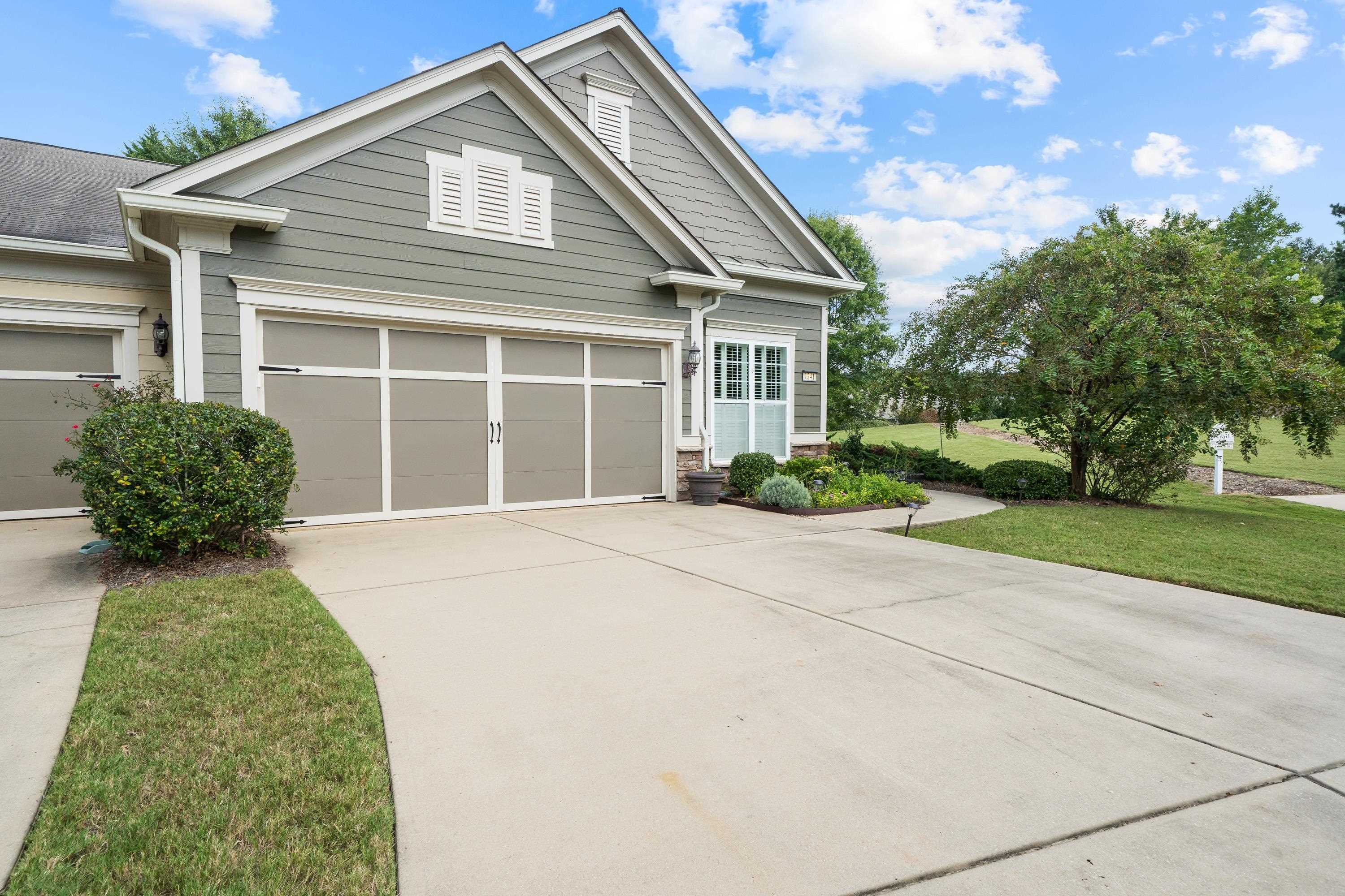 Property Photo: 1241 Flat Rock Street GA 30642
