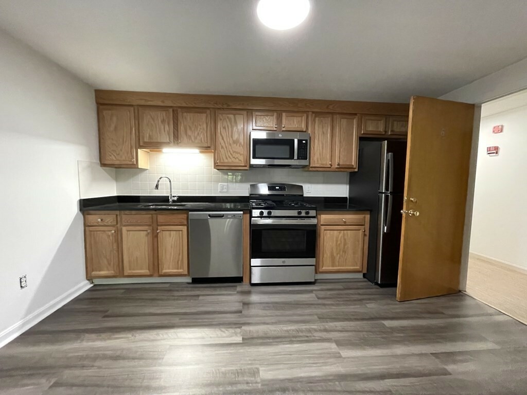 Property Photo: 803 Haverhill Street 2-A6 MA 01969