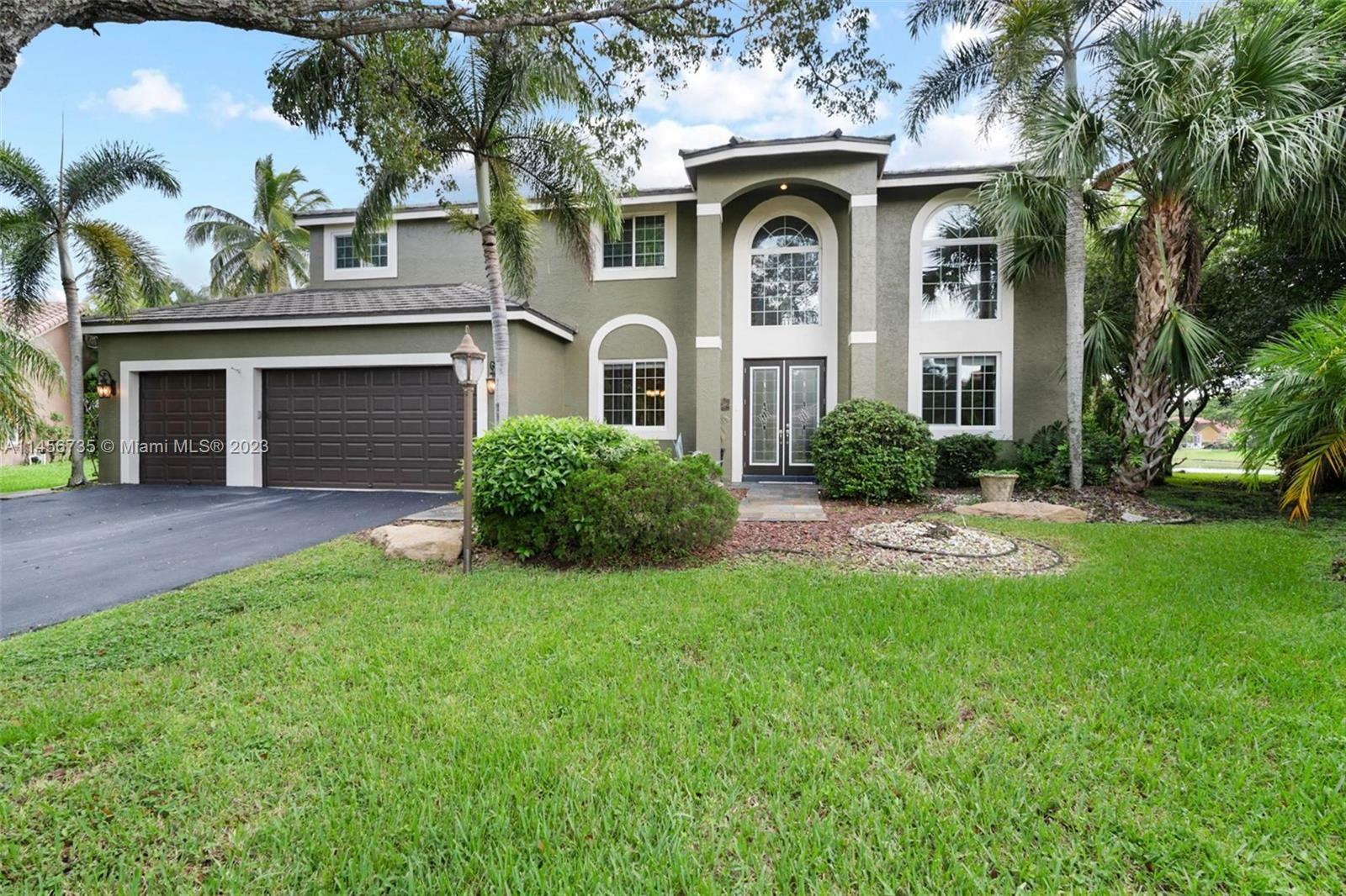 Property Photo:  10050 NW 56th Ct  FL 33076 