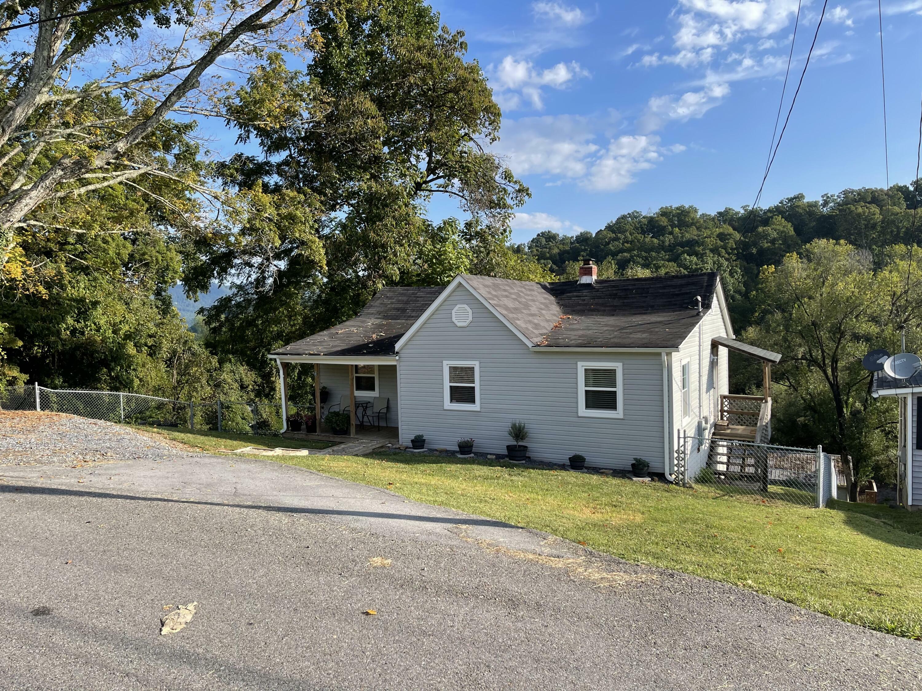 Property Photo:  1616 Highpoint Avenue  TN 37665 