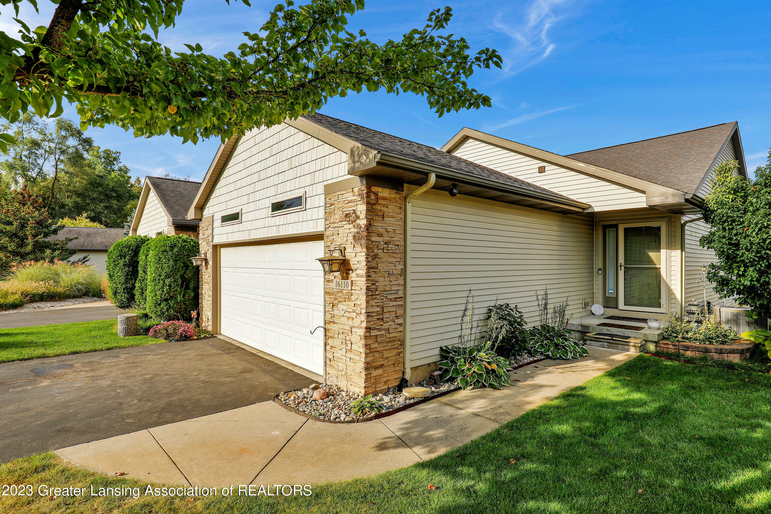 16110 Park Lake Road  East Lansing MI 48823 photo