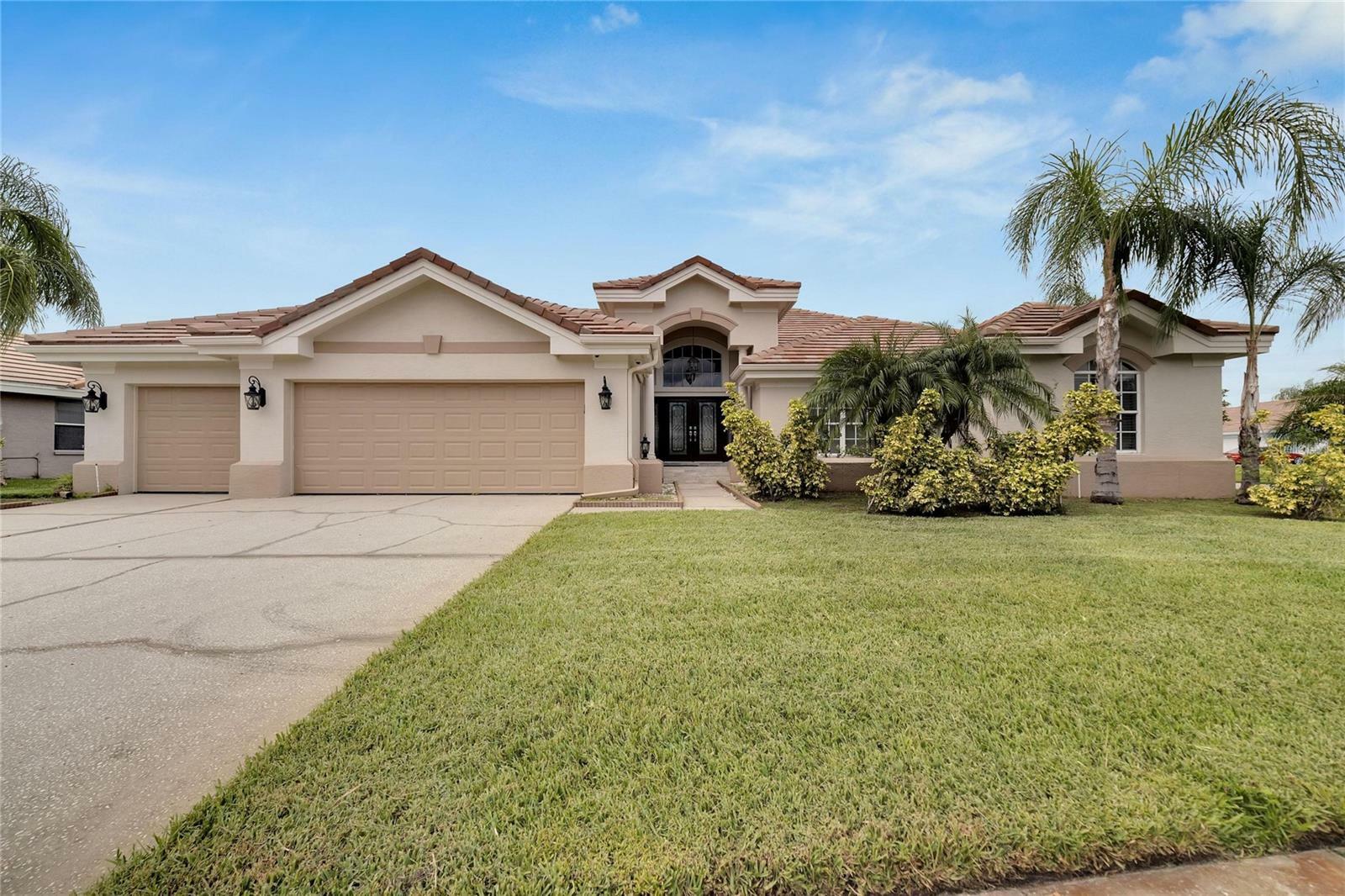 Property Photo:  10301 Manta Way  FL 33615 