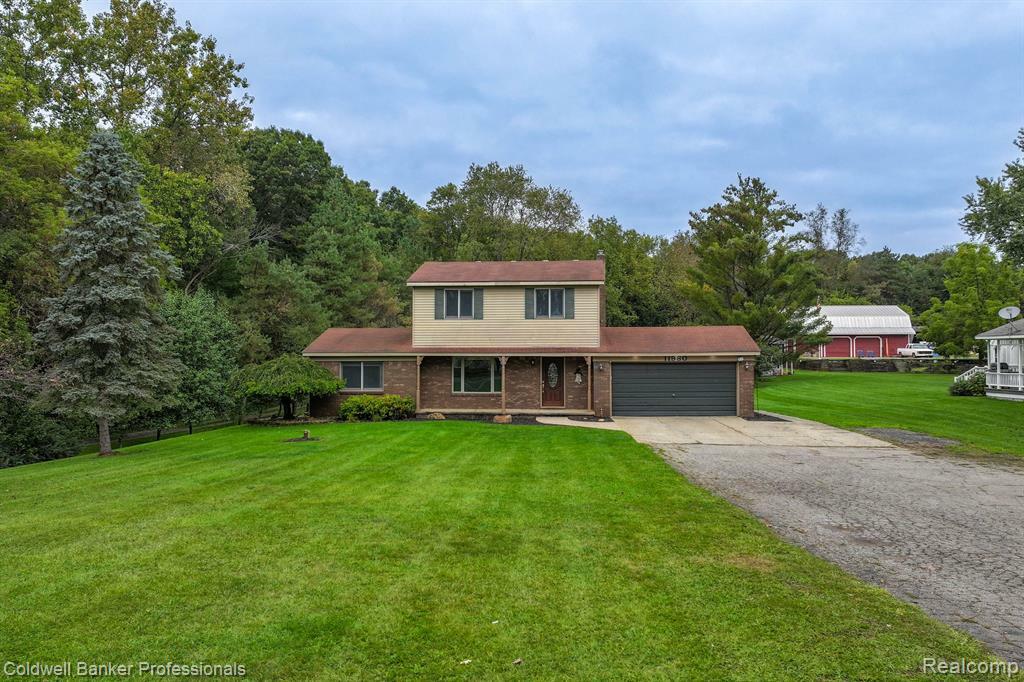 Property Photo:  11980 Davisburg  MI 48350 2632 