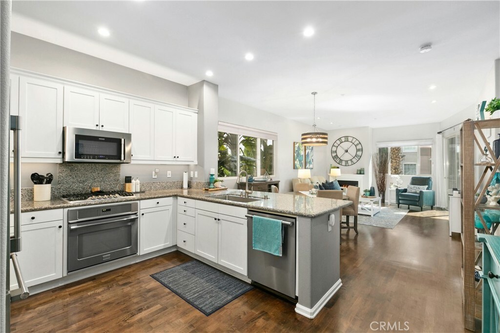 Property Photo: 1400 E Ocean Boulevard 2108 CA 90802