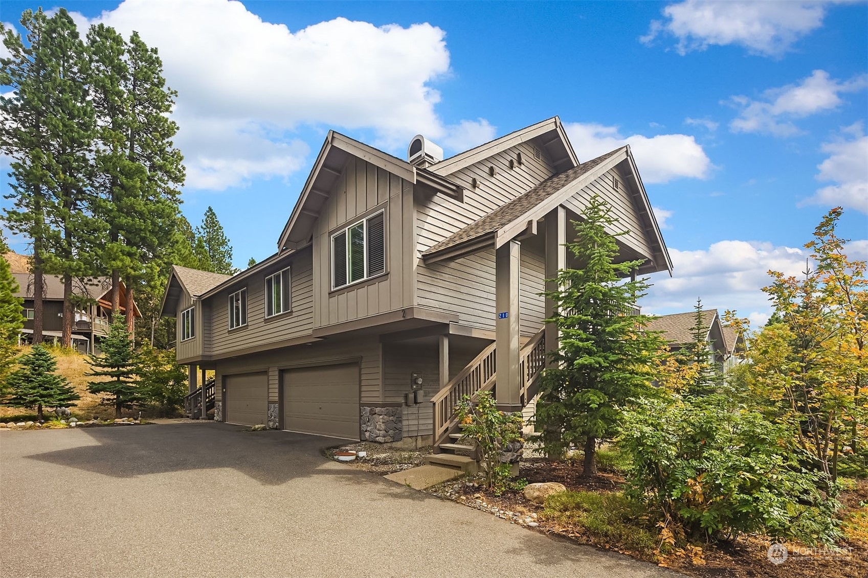 Property Photo:  210 Clearwater Loop 1  WA 98940 