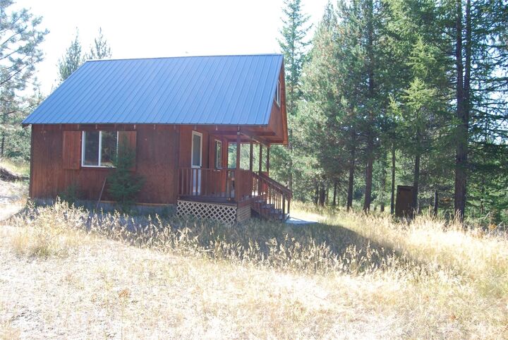 Property Photo: 232 Stagecoach Trail WA 98849