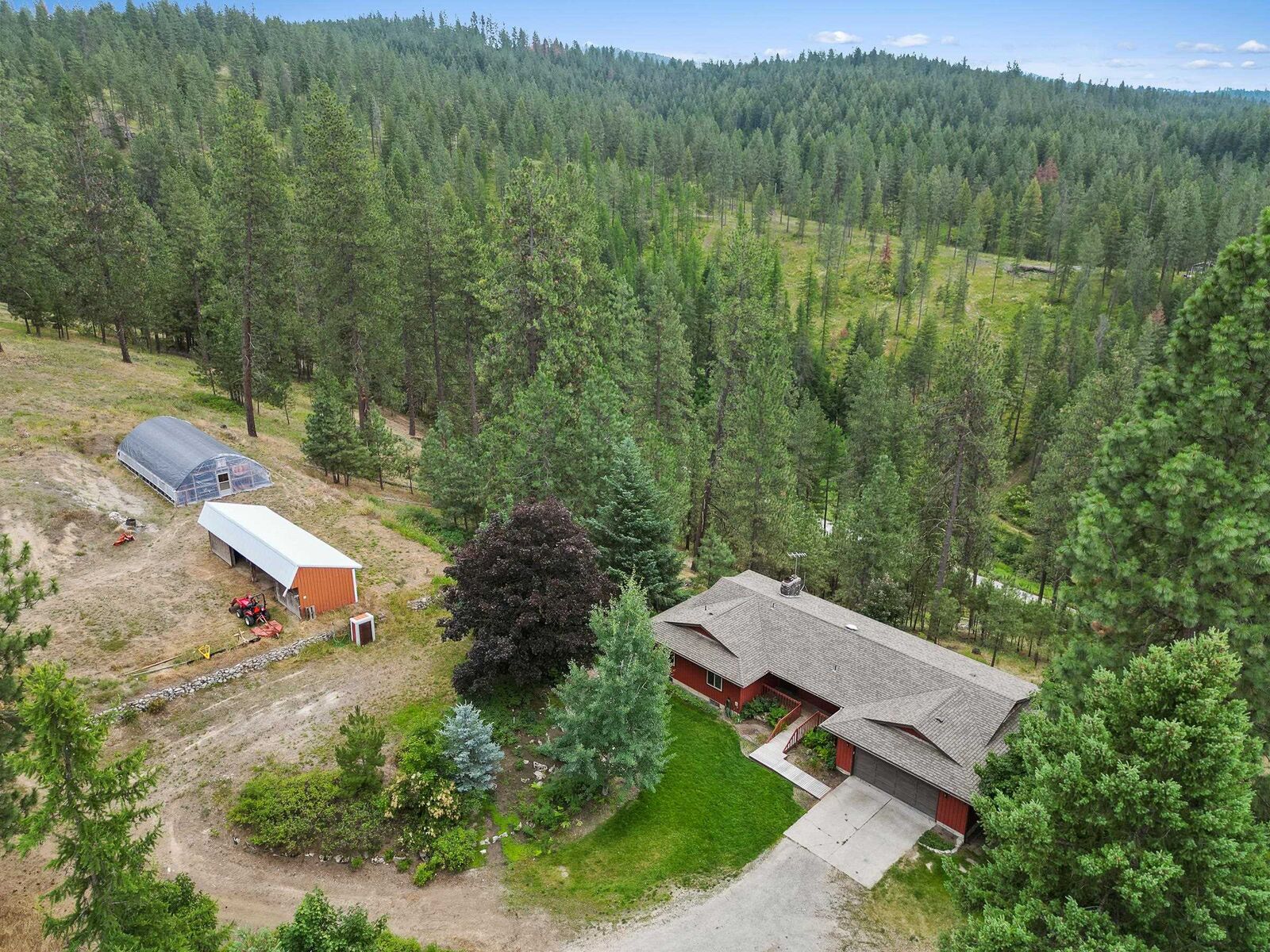 Property Photo:  15607 E Scribner Rd  WA 99217 