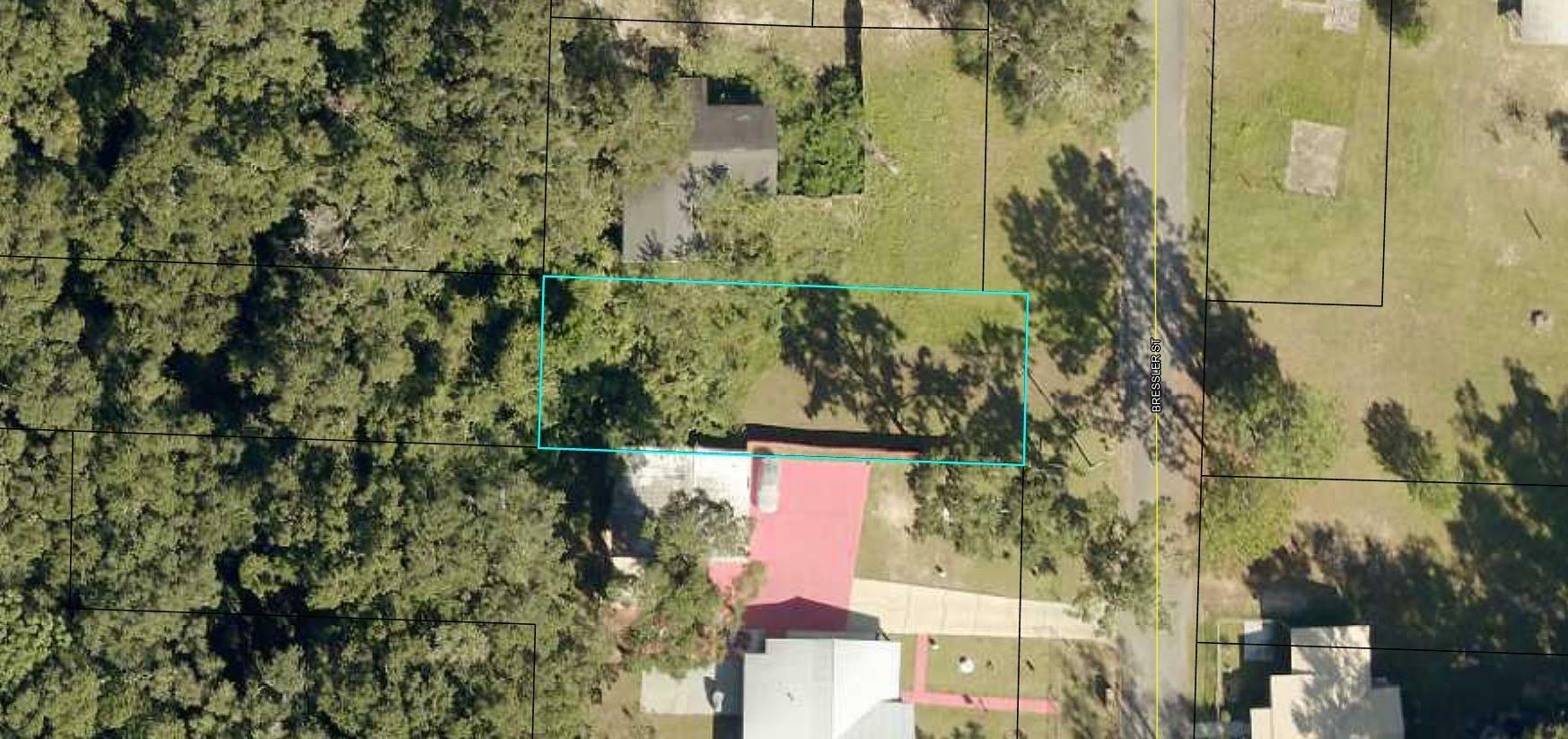 Property Photo: 609 Bressler Street FL 32536