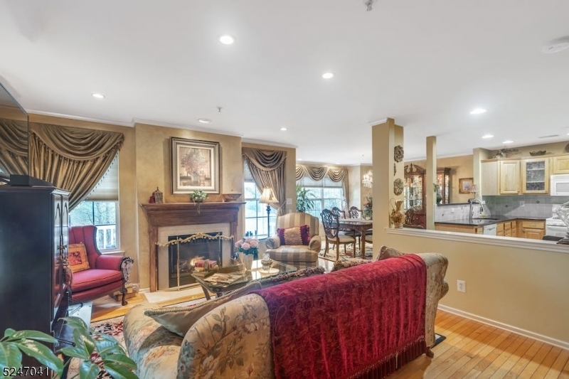Property Photo: 88 Lakeview Ct NJ 07442