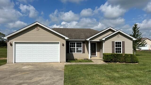 Property Photo: 136 Crossing View Drive KY 40403