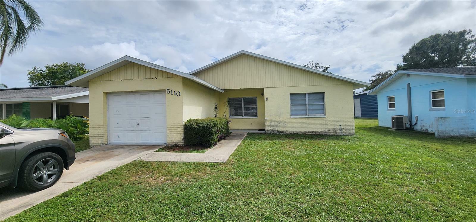 Property Photo:  5110 86th Avenue N  FL 33782 