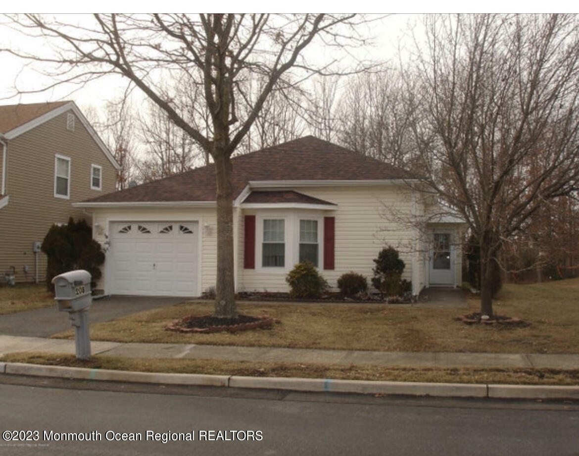 Property Photo: 208 Pine Oak Boulevard NJ 08005