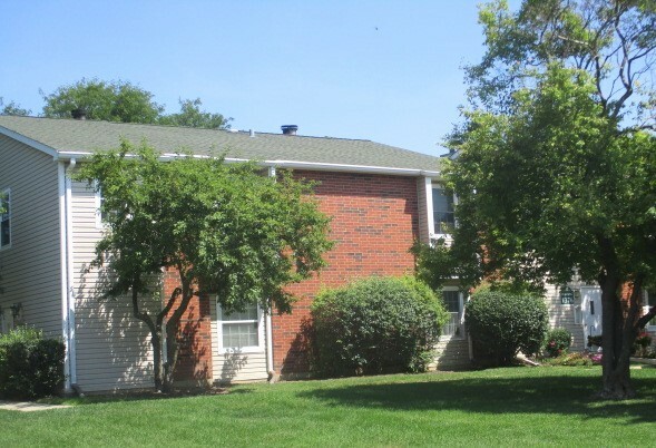 Property Photo:  1376 E Wyndham Circle 204  IL 60074 