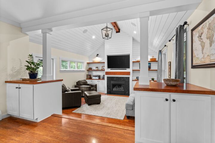 Property Photo:  504 Brookfield Road  VT 05602 