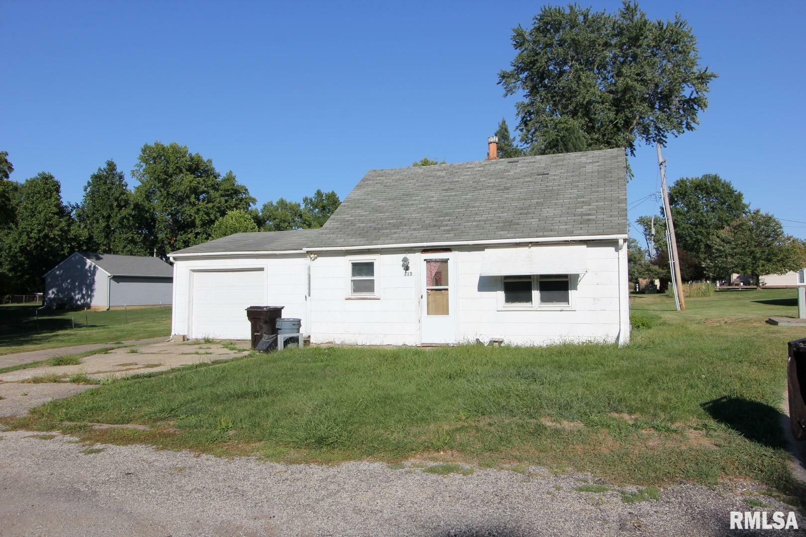 Property Photo:  213 Duever Lane  IL 61611 