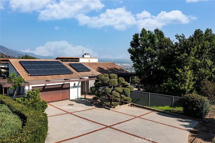 Property Photo:  2420 Rim Road  CA 91008 