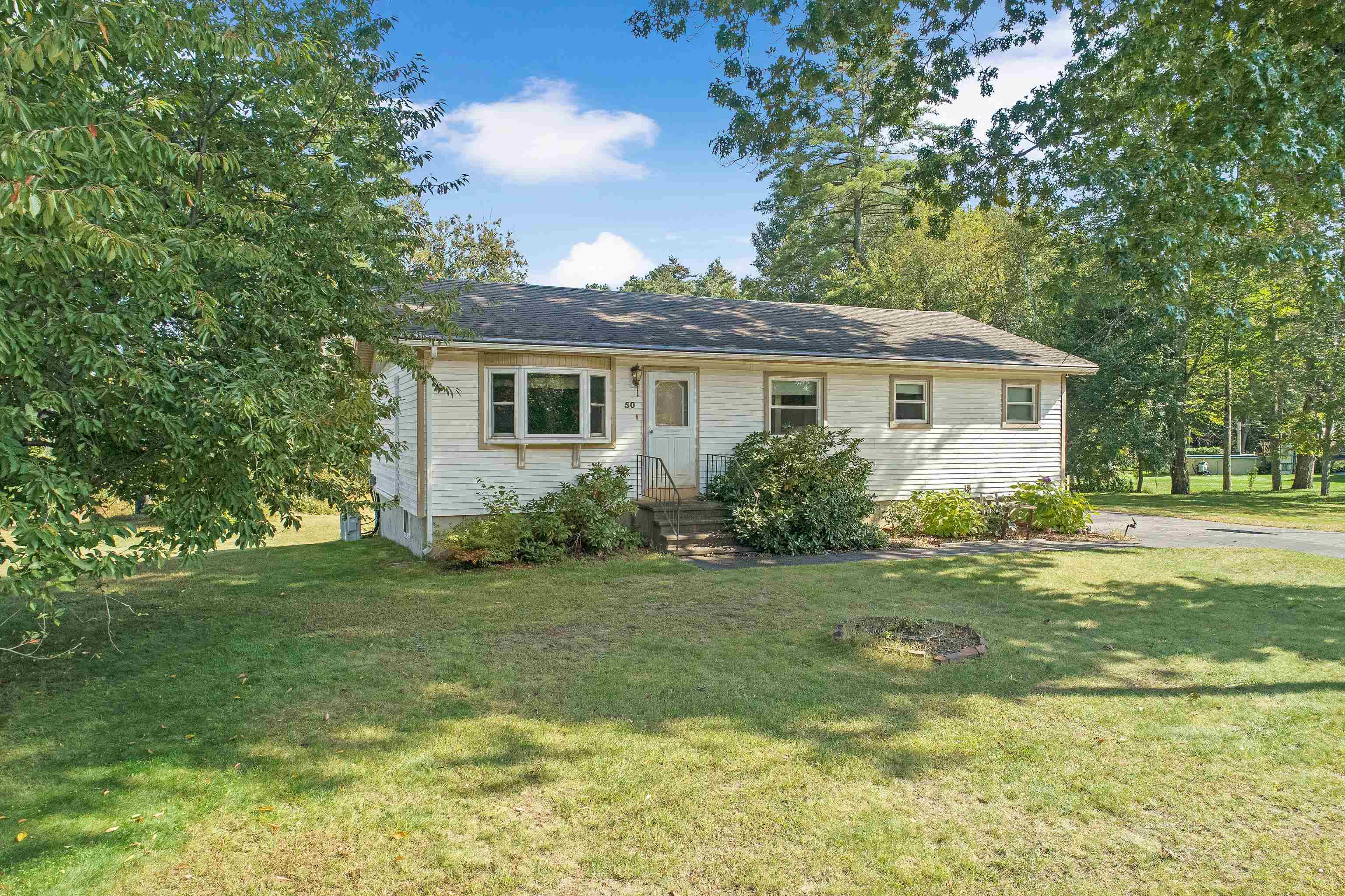 Property Photo:  50 Danis Park Road  NH 03045 